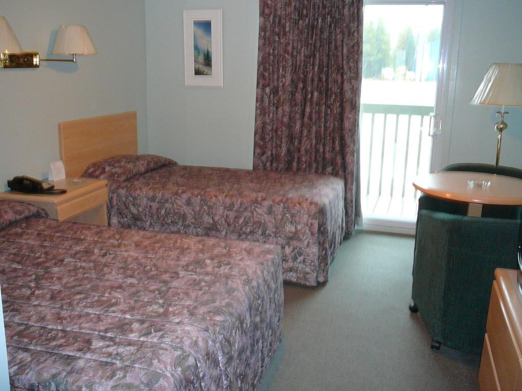 Hotel - Motel Coronet Sacre-Coeur Bilik gambar
